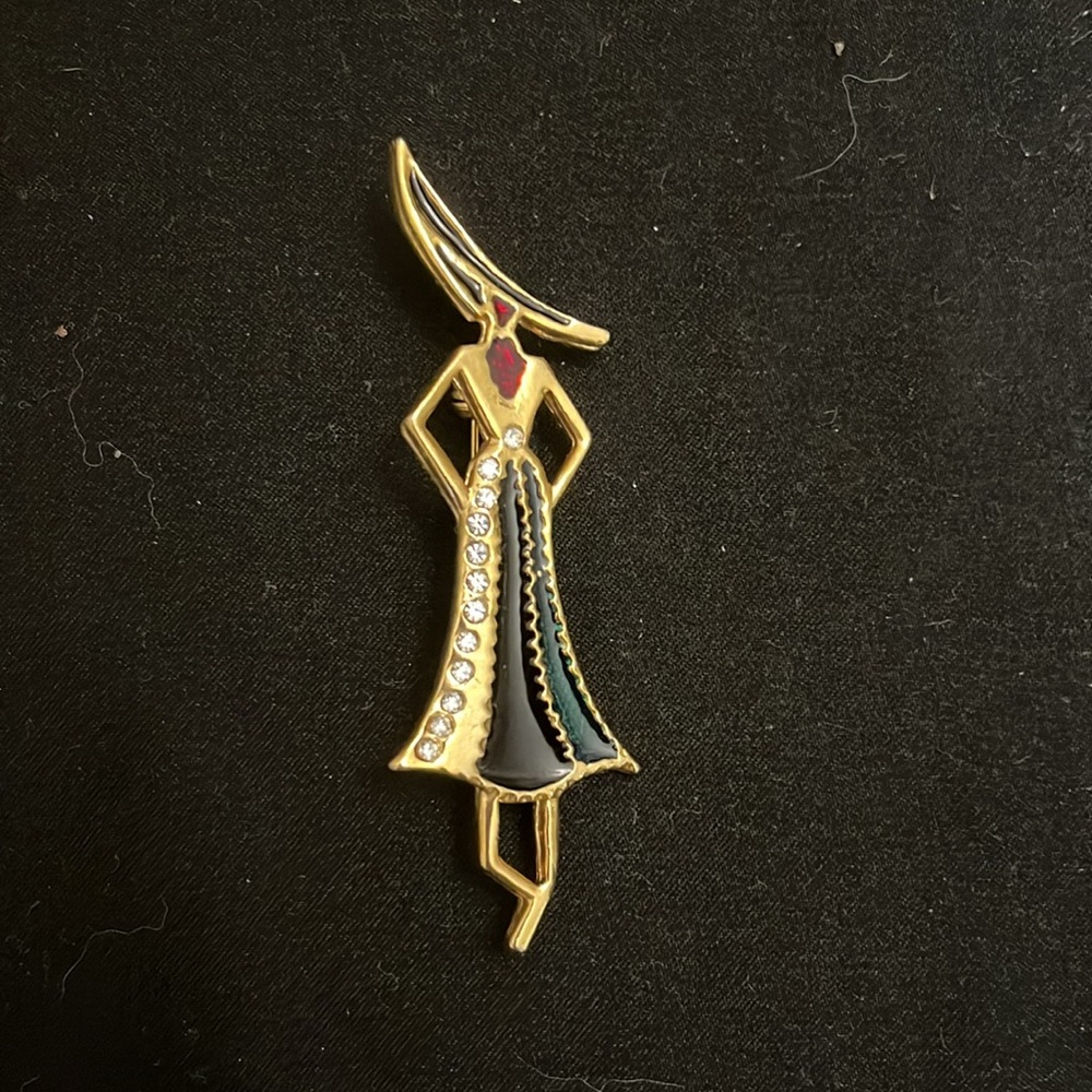 Vintage Woman Brooch